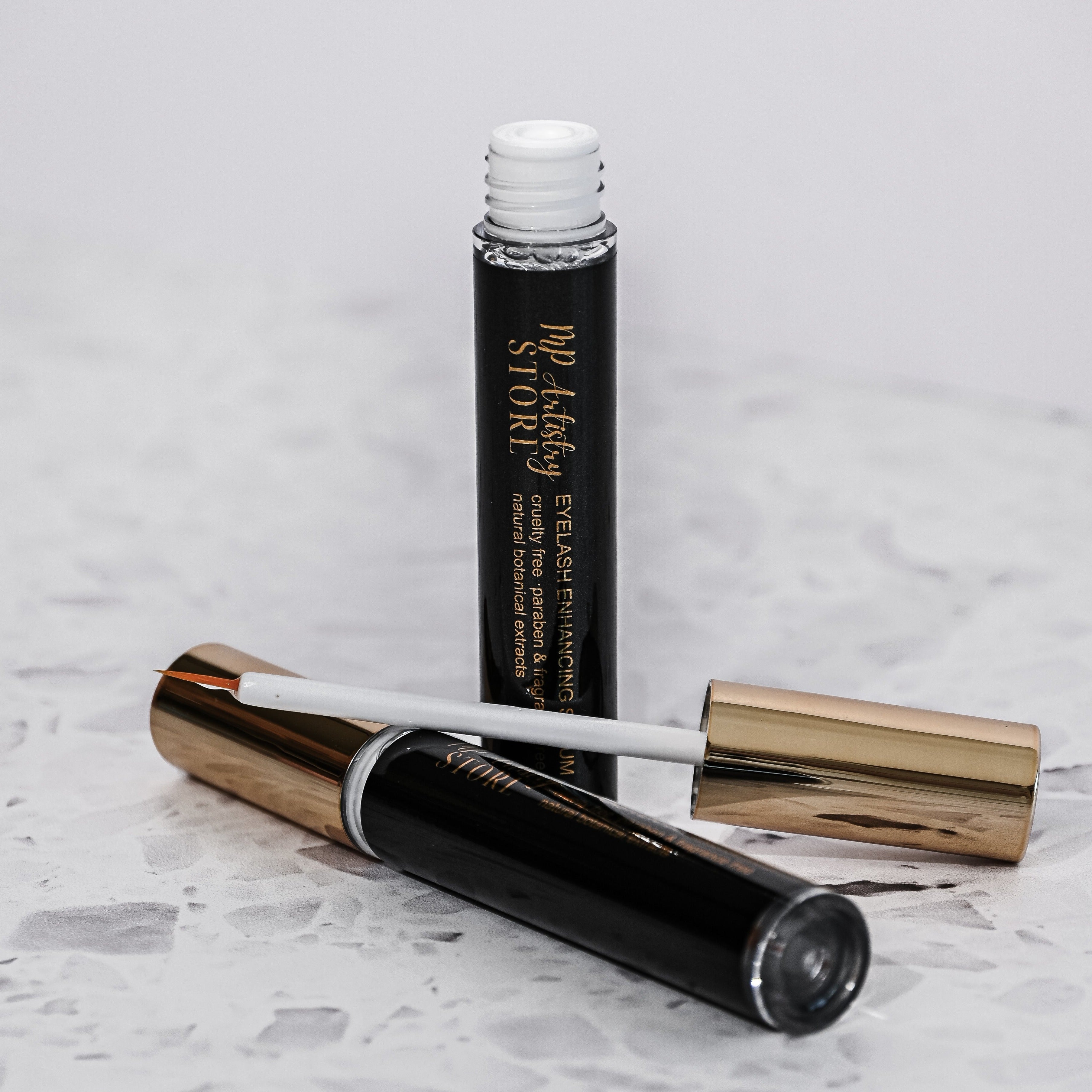 EYELASH GROWTH SERUM